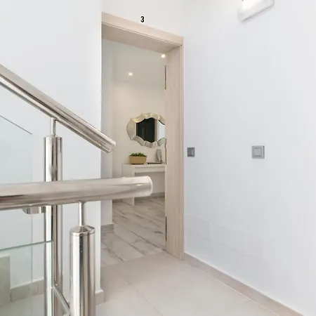 Casa Mercedes, Terrace With Sea Views Holiday home Puerto del Carmen (Lanzarote)