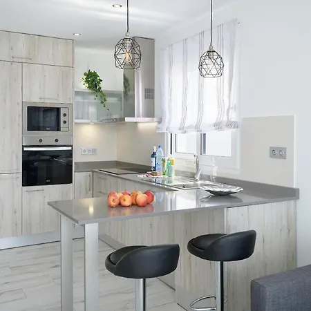 Casa Mercedes, Terrace With Sea Views بيت للعطل بويرتو ذيل كارمين