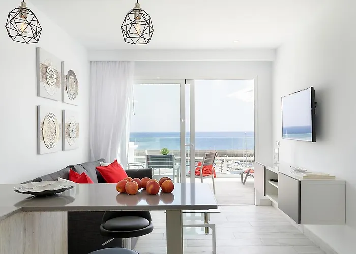 Ferienhaus Casa Mercedes, Terrace With Sea Views *