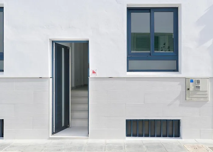 Casa Mercedes, Terrace With Sea Views Holiday home