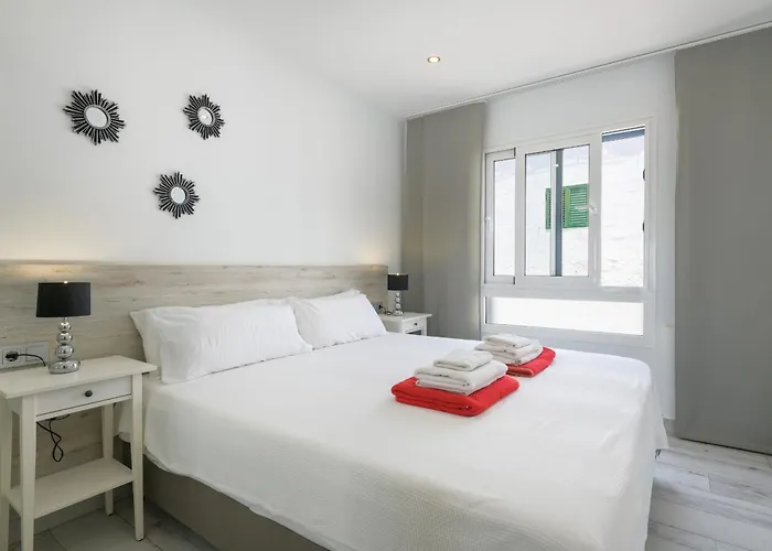 Casa Mercedes, Terrace With Sea Views Ferienhaus *