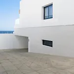 Casa Mercedes, Terrace With Sea Views 度假居 *
