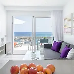 Casa Mercedes, Terrace With Sea Views 卡门港